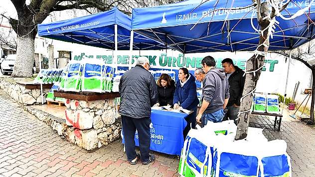 İzmir Büyükşehir Belediyesi'nden üreticiye 57 milyon liralık destek