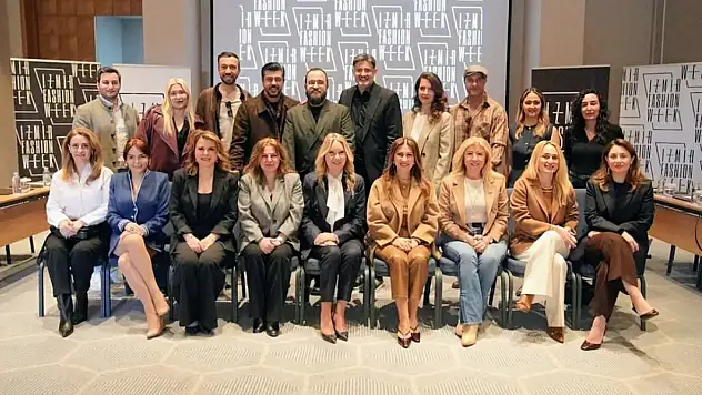 İzmir Fashion Week kriz gölgesinde başlıyor: İhracatta alarm zilleri