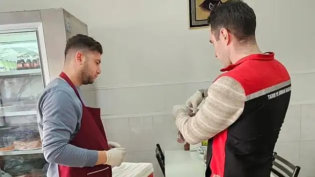 KİRAZ'DA GIDA DENETİMLERİ ARALIKSIZ SÜRÜYOR