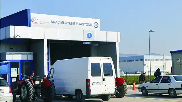 Köylerde traktör muayenesi