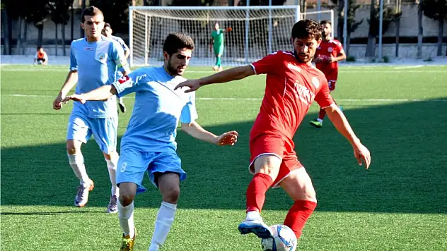 Ligin zirvesi kozlarını paylaşacak