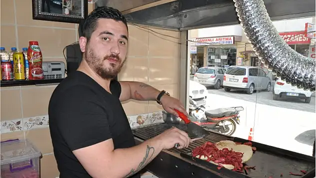 Mangal ateşinde sandviç keyfi