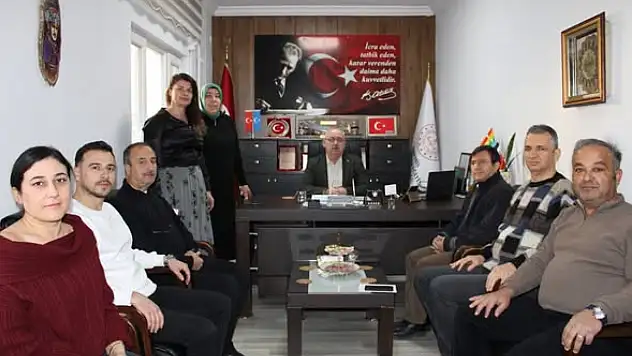 ÖDEMİŞ'TE İLÇE MİLLÎ EĞİTİM MÜDÜRLÜĞÜ YILIN İLK TOPLANTISINI GERÇEKLEŞTİRDİ