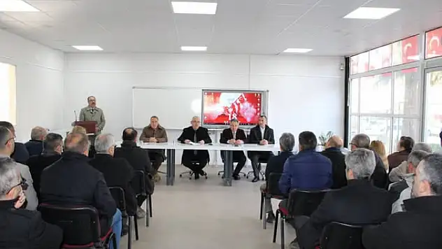 ÖDEMİŞ'TE OKUL VE KURUM MÜDÜRLERİ DEĞERLENDİRME TOPLANTISINDA BULUŞTU