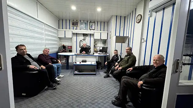 ÖDEMİŞ TERZİLER ODASI BAŞKANI HÜSEYİN DÖNER'E MEDYA VE SİYASET DÜNYASINDAN ZİYARET