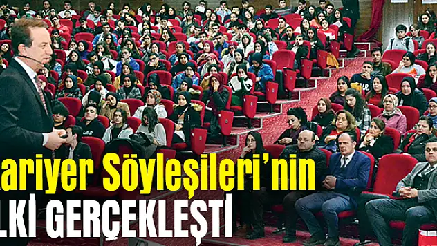 Öğrencilerle bir araya geldi