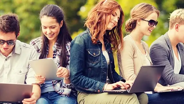 Öğrenim kredisine bağlı gecikme faizleri siliniyor