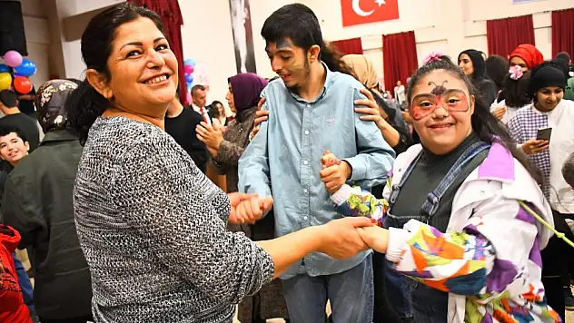 ÖZEL ÖĞRENCİLERE ÖZEL ETKİNLİK