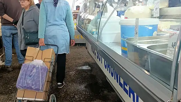 Peynir artık zenginin sofrasında!