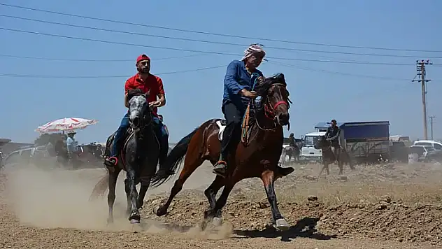 Rahvan atları 3 yıl sonra Torbalı'da