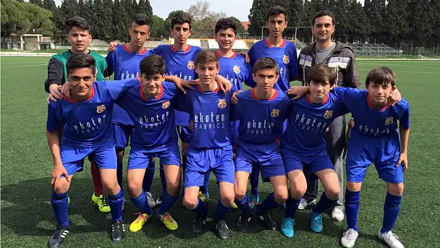 Rakibini 3 golle devirdi