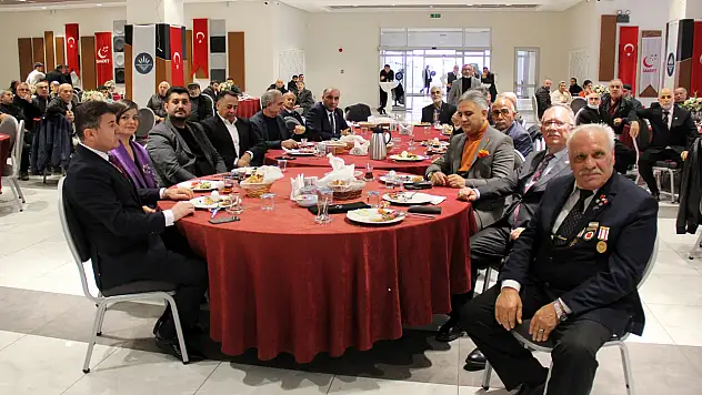 Saadet Partisi: En Düşük Emekli Maaşı Asgari Ücret Seviyesinde Olmalı