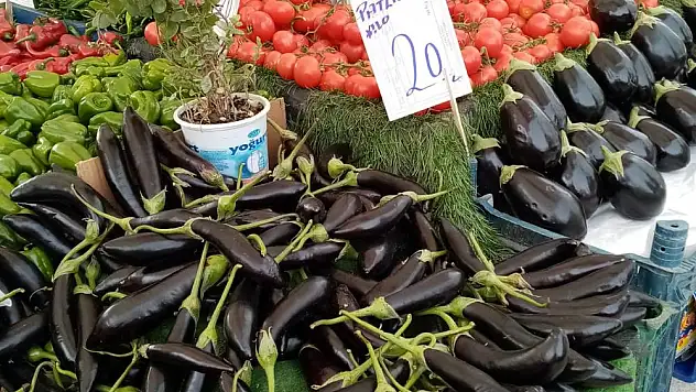 Semt pazarları ateş pahası