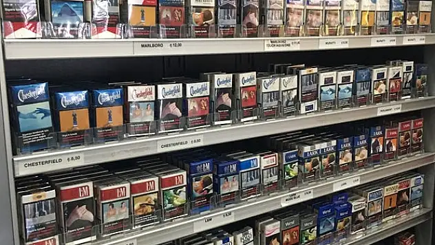 Sigara içmek zenginlik alameti oldu