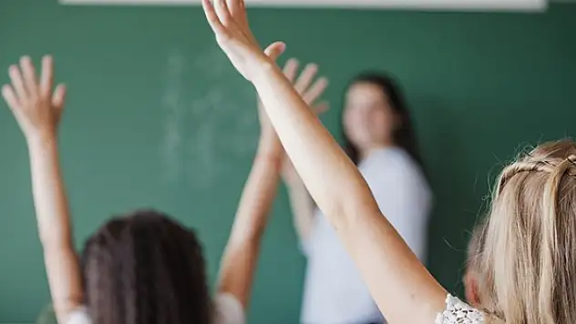 Sözleşmeli öğretmenlik başvuru şartları neler?