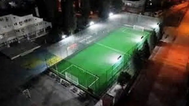 Spora erişim zorlaşıyor mu, Torbalı'da halı saha ücretleri?