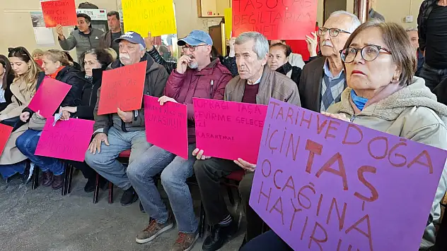 Torbalı'da taş ocağına karşı eylem yapıldı