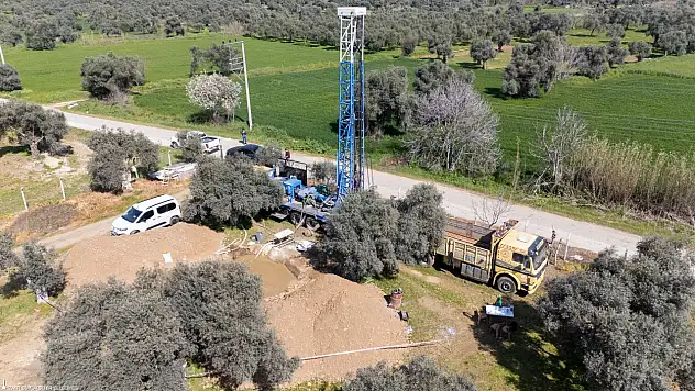 Tire ve Bayındır'a 16, Ödemiş ve Kiraz'a 13 yeni su kuyusu