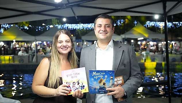 Torbalı'da Emre Kongar'dan 'Atatürk Cumhuriyeti' söyleşisi