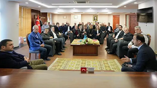 Torbalı'da kağıt fabrikası tepkisi: Konu Ticaret Odası'nda değerlendirildi