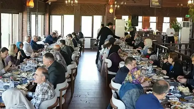 Torbalı'da şehit yakınları ve gaziler bir araya geldi