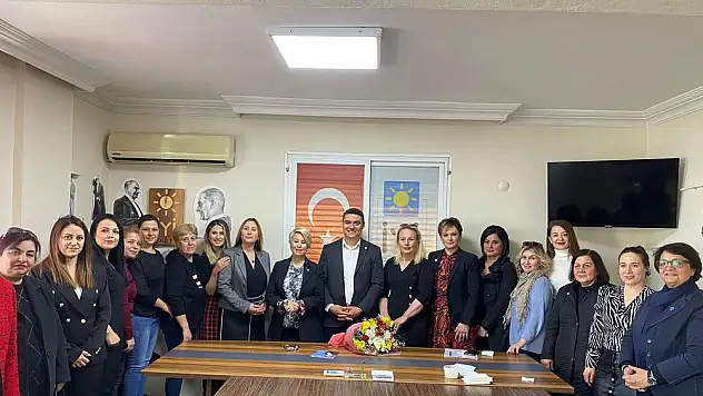 Torbalı İYİ Parti Kadın Kollarında Kırtan dönemi