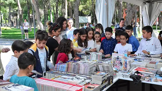 Torbalı Kitap Günleri'ne yoğun ilgi