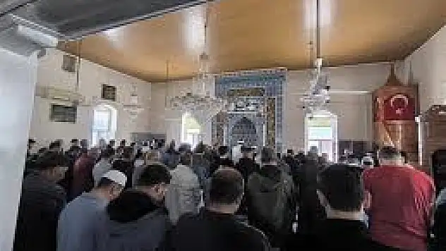 Torbalı, Üç Ayların Müjdecisi Regaip Kandili'ne İbadet ve Bereketle Hazırlanıyor