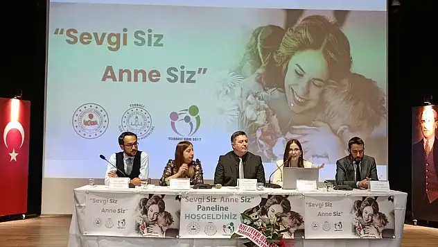 Torbalı'da aile içi iletişim için büyük panel