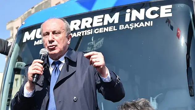 Torbalı'da İnce mesajlar verdi