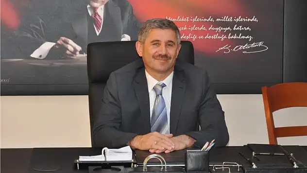 Tosun, resmen müdür