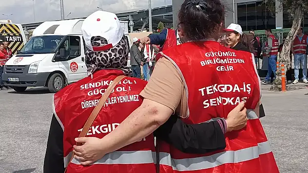 Tütün işçileri birlik oldu! Grev bitti