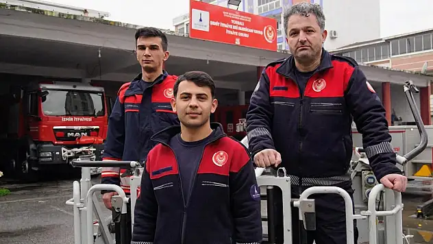 İnşaata sığınan köpeği itfaiye kurtardı