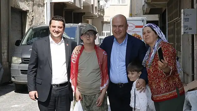 ENGELLİ GENCİN HAYALİNİ CHP’Lİ BAKAN VE DEMİR GERÇEĞE DÖNÜŞTÜRDÜ