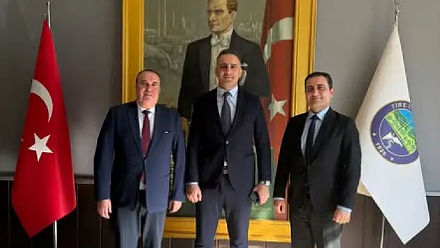 ZİRAAT BANKASI YÖNETİCİLERİNDEN TİRE TİCARET ODASI'NA ZİYARET