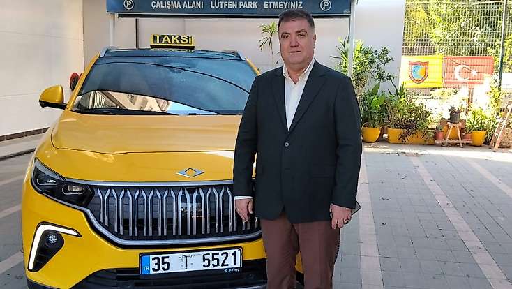 Yerli gururumuz TOGG, artık İzmir’de taksi olarak hizmet veriyor