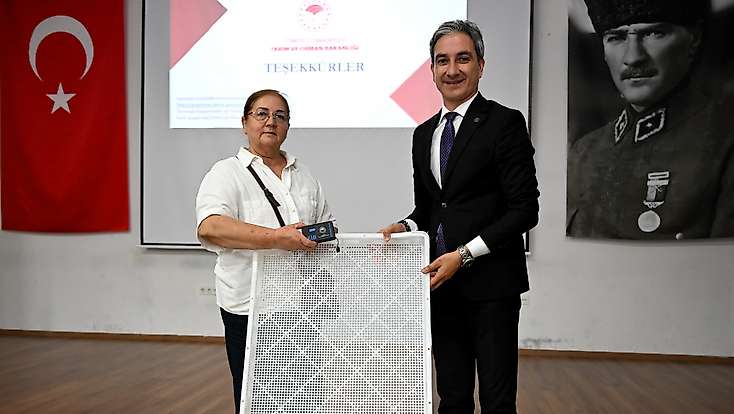 Selçuk'ta incirde aflatoksinle mücadele için üreticilere ekipman desteği