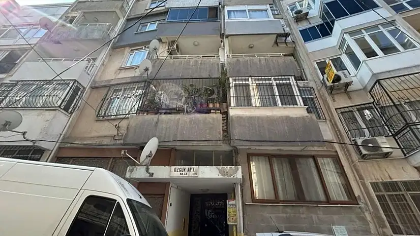 Evinde kemikleri bulunan kadın 10 yıl önce ölmüş