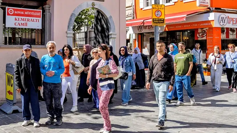 Emeklilere ücretsiz İzmir gezisi başladı: İşte gün gün gezi programı