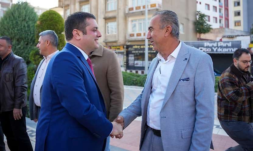 Başkan Demir Muhtarlar Günü'nde muhtarlarla bir araya geldi