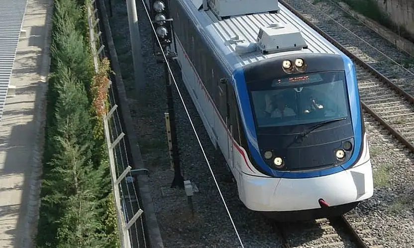 İZBAN'da Halkapınar için geçici peron düzenlemesi