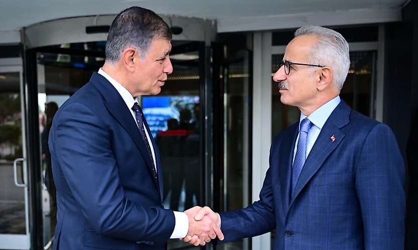 İZBAN için yeni dönem mi? Bakan Uraloğlu ve Başkan Tugay'dan iyileştirme mesajı