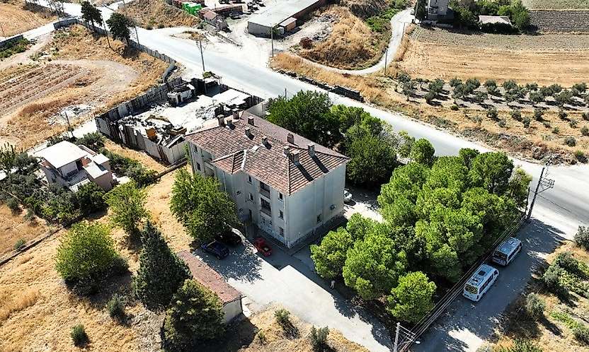 Menderes'e yeni sağlık merkezi için protokol imzalandı