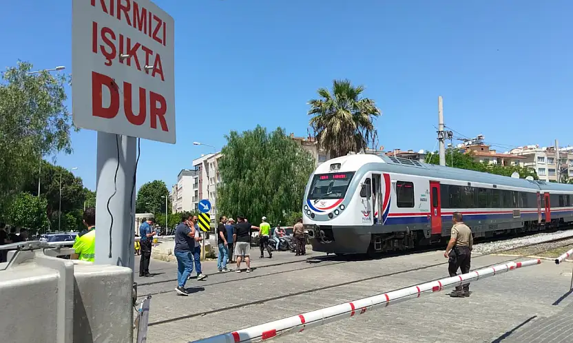 Trenin altında kalan yaşlı adam hastaneye kaldırıldı
